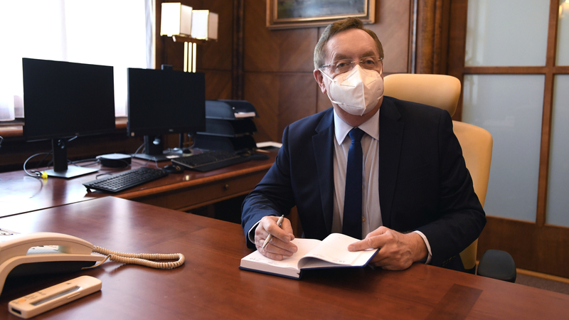 Nový ministr zdravotnictví Petr Arenberger. 