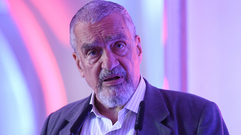 Exministr zahraničí Karel Schwarzenberg (TOP 09).