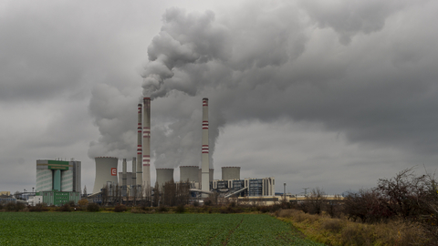 Elektrárna Počerady.