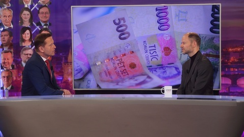 Moderátor pořadu Jaromír Soukup a viceprezident Svazu průmyslu a dopravy Radek Špicar.