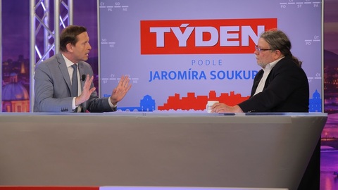 Moderátor pořadu Jaromír Soukup a europoslanec Alexandr Vondra (ODS).