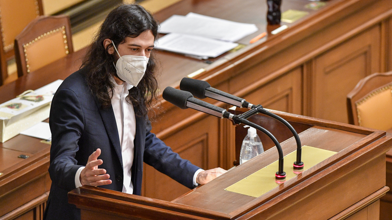 Mikuláš Ferjenčík (Piráti).