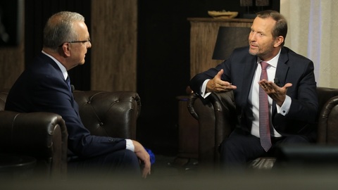 Bývalý poslanec a ministr financí Miroslav Kalousek (TOP 09) a moderátor pořadu Jaromír Soukup.