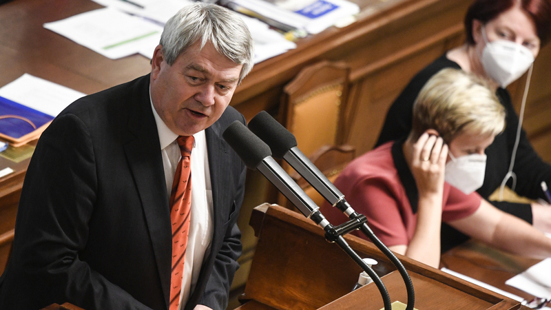 Předseda KSČM Vojtěch Filip.