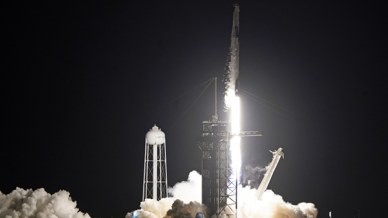 SpaceX vyslala čtyřčlennou civilní posádku na oběžnou dráhu kolem Země.