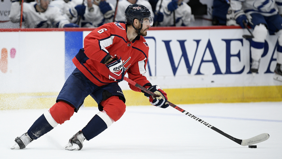 Český obránce Kempný se přesunul z Washingtonu na farmu do Hershey.