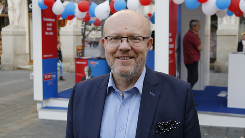 Místopředseda TOP 09 Vlastimil Válek.