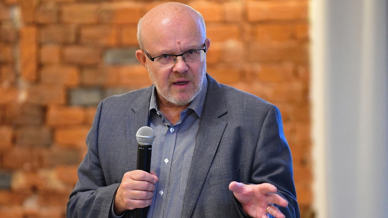 Poslanec Vlastimil Válek (TOP 09).