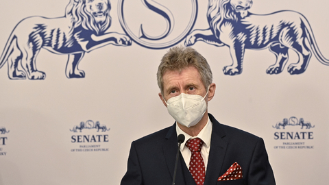 Předseda Senátu Miloš Vystrčil (ODS).