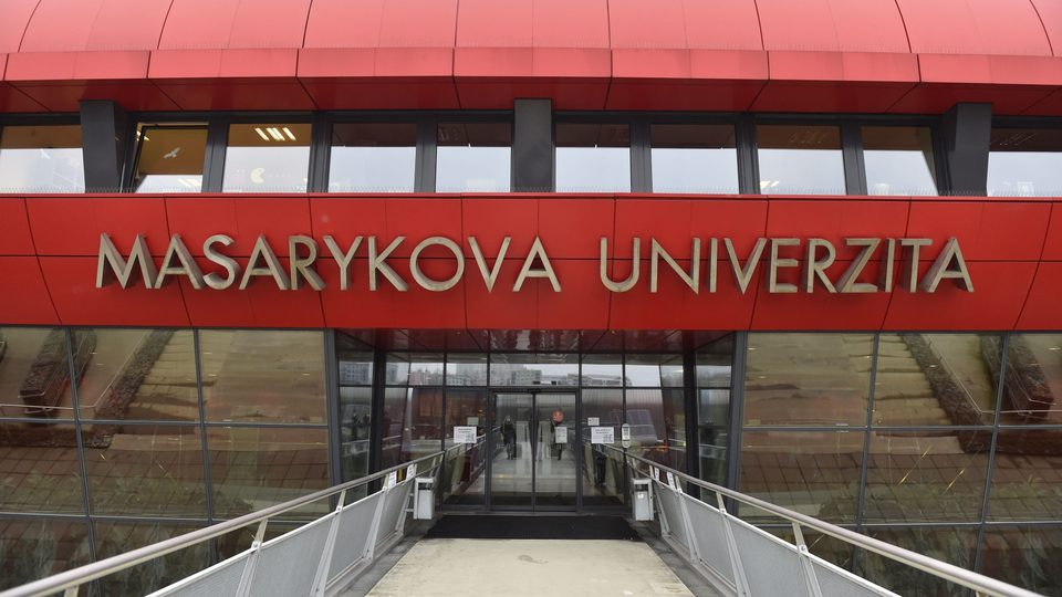 Masarykova univerzita v Brně.