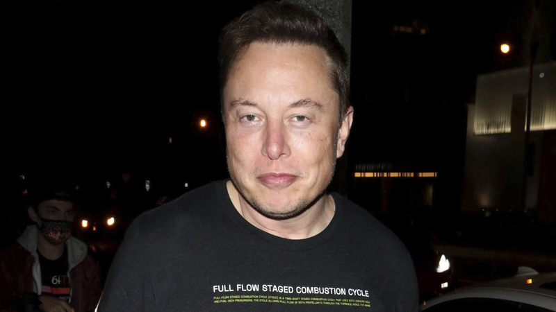 Nejbohatší muž planety Elon Musk.