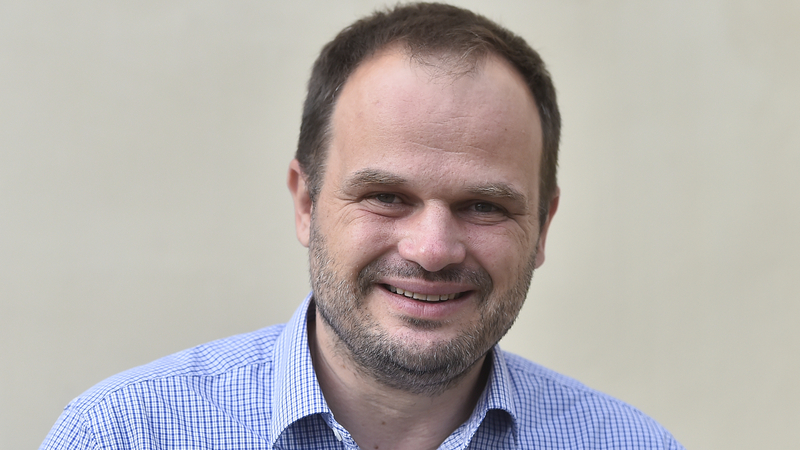 Předsedou ČSSD se 10. prosince 2021 na mimořádném sjezdu stal starosta Nového Města na Moravě Michal Šmarda (na snímku z 5. října 2020).