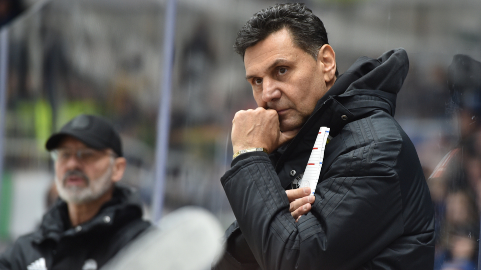 Trenér hokejistů Litvínova Vladimír Růžička. 
