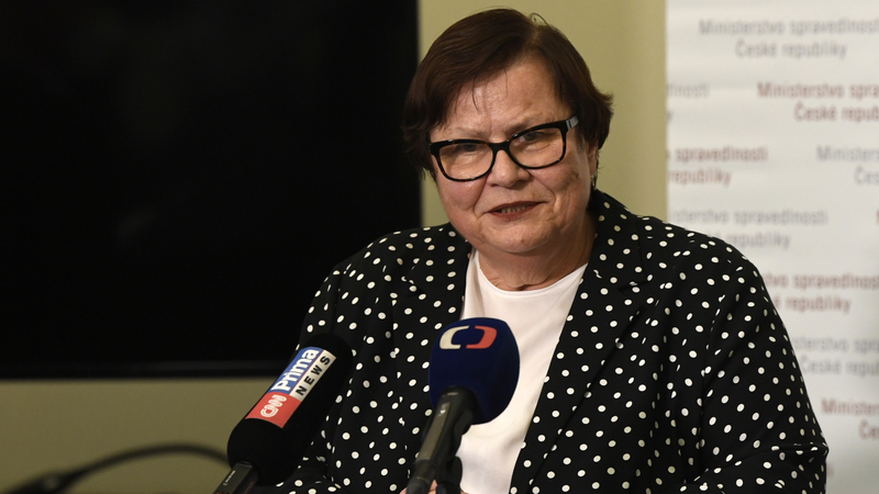 Končící ministryně spravedlnosti Marie Benešová (za ANO).