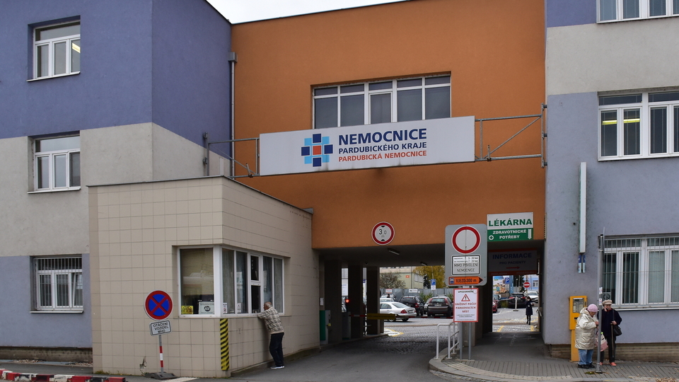 Nemocnice Pardubice (ilustrační foto).