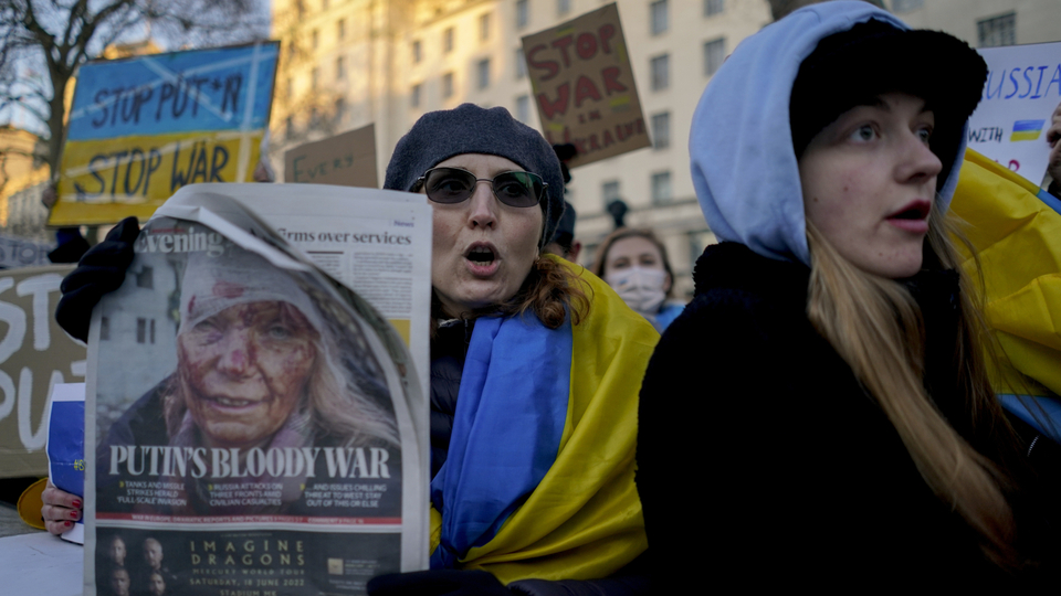 Demonstrace proti bojům ruské armády na Ukrajině. 