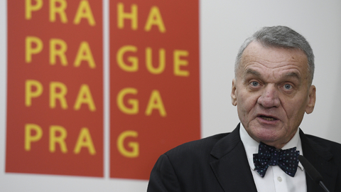 Poslanecká sněmovna vydala 3. března 2022 bývalého pražského primátora Bohuslava Svobodu z ODS (na snímku z 23. ledna 2020) k soudnímu řízení v kauze někdejší karty opencard. Další obžalované už soud osvobodil.