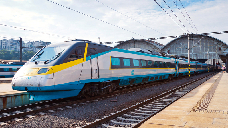 Vlak Pendolino národního dopravce České dráhy (ilustrační foto).