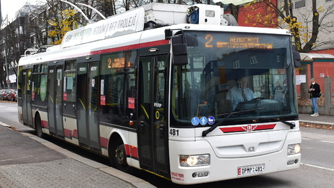 Trolejbus Dopravního podniku města Pardubice (ilustrační foto).
