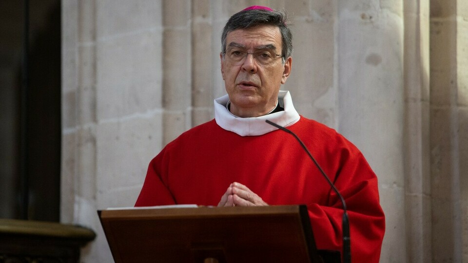 Ve Francii vyšetřují bývalého pařížského arcibiskupa Michela Aupetita kvůli podezření ze sexuálního útoku na člověka, který má status zvlášť zranitelné oběti.