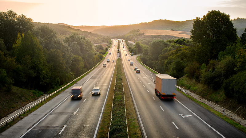 Vláda zdraží dálniční známku a zavede jednodenní 