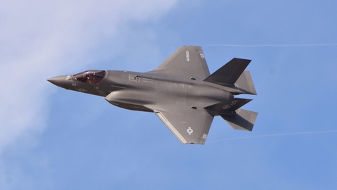 Vláda schválila nákup amerických letounů F-35