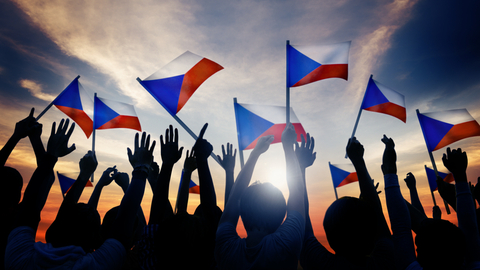 Organizátoři předběžně odhadují, že se na Národní třídě sešlo okolo 90.000 lidí