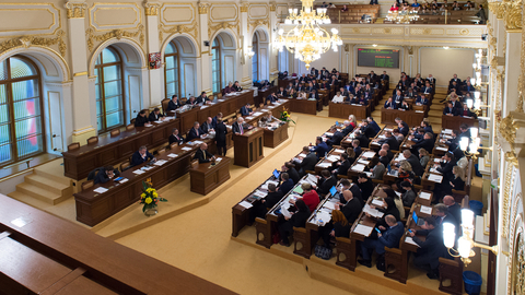 Sněmovna schválila návrh programu mimořádné schůze k cenám energií v příštím roce, kterou vyvolalo ANO