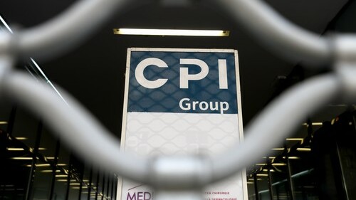 Český miliardář Radovan Vítek založil v Abú Zabí společnosti se speciálním účelem, uvedla agentura Bloomberg