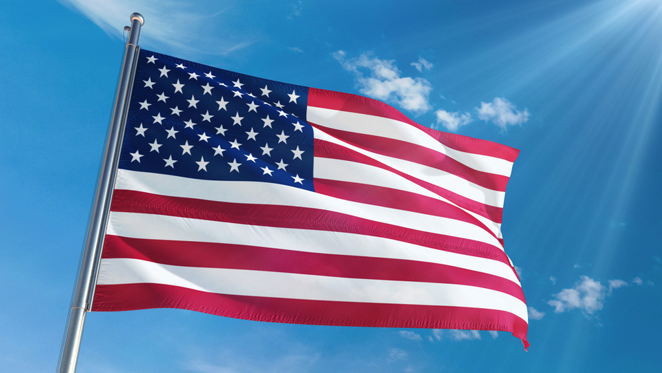 Spojené státy čelí sérii podvodných hlášení zločinů, které policii naváděly k domovům politiků