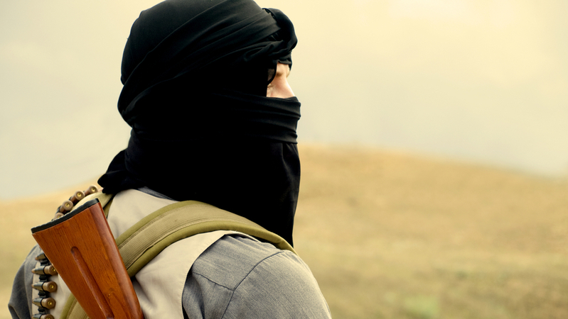 Šest pákistánských policistů zemřelo kvůli výbuchu bomby, k útoku s se přihlásil Talibán