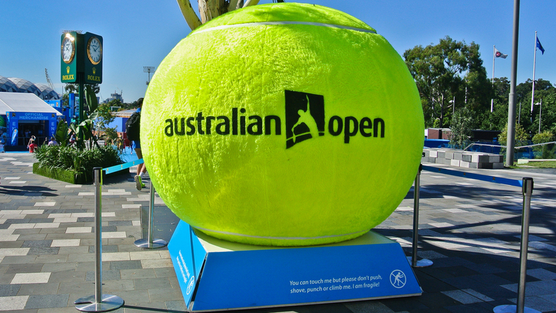 Tenistka Markéta Vondroušová dohrála na grandslamovém Australian Open už v 1. kole, další tři Češi postoupili