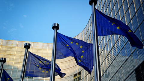 Země Evropské unie a europoslanci se v noci na dnešek shodli na přísnějších pravidlech v boji proti praní špinavých peněz a financování terorismu