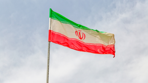 Írán dnes vypustil na oběžnou dráhu tři satelity pomocí nosné rakety Símorgh, kterou vyvinulo ministerstvo obrany