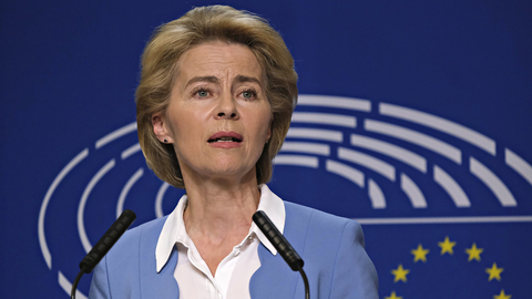 Šéfka Evropské komise Ursula von der Leyenová dnes získala oficiální nominaci EPP pro kandidaturu na druhý mandát v čele unijní exekutivy