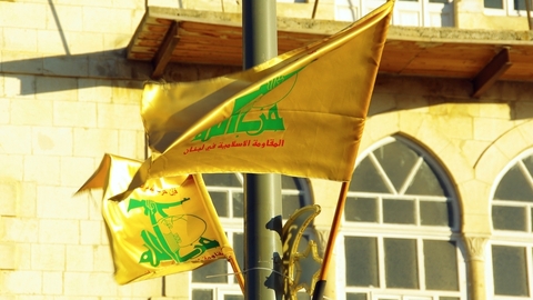 Libanonské extremistické hnutí Hizballáh se přihlásilo k raketovému útoku na Izrael, údajně v reakci na ostřelování jižního Libanonu 