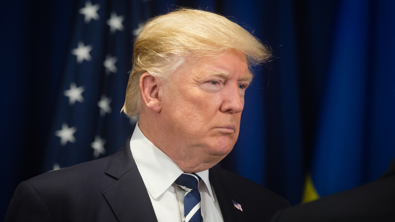 Kampaň Donalda Trumpa před listopadovými volbami opět provází nepodložená tvrzení podkopávající důvěru ve volební systém USA