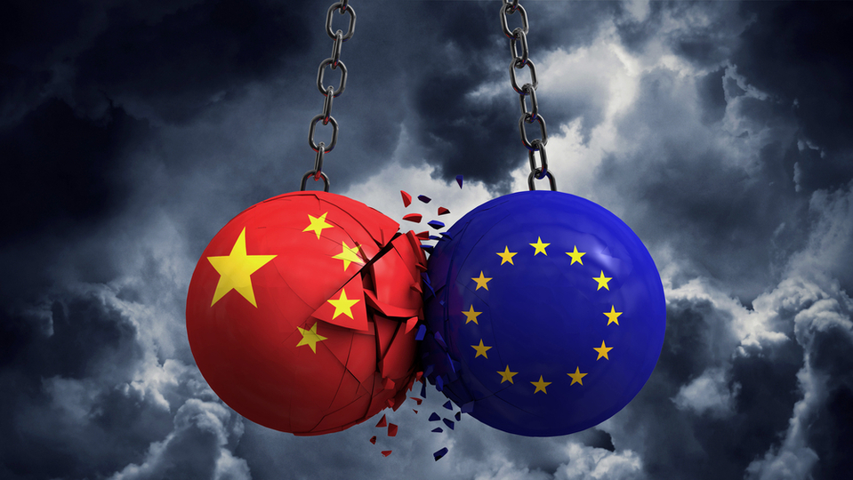 Šéf Evropské komory varuje! Čeká EU obchodní válka s Čínou? 