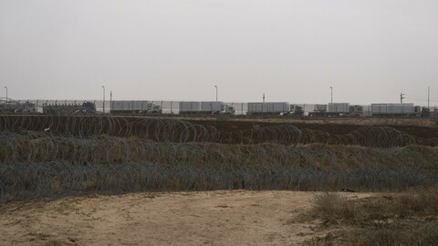 Americká armáda zahájila u Gazy stavbu provizorního mola pro dodávky humanitární pomoci