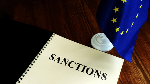 EU zařadila na sankční seznam Voice of Europe a proruské ukrajinské podnikatele Marčevského s Medvedčukem